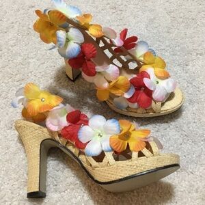 Ellie Tan Women's Heels cork luau shoes never worn 8